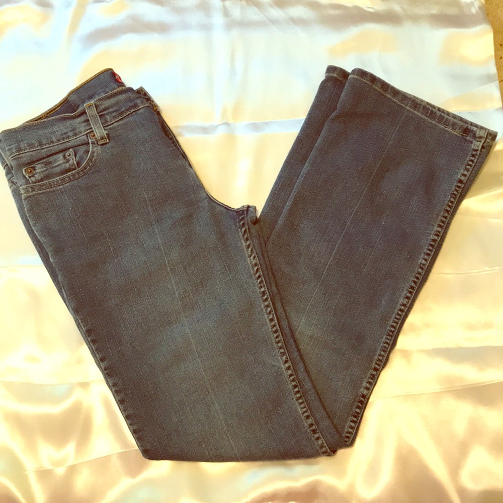 Levi’s 518 Superlow Stretch Bootcut Blue Jeans